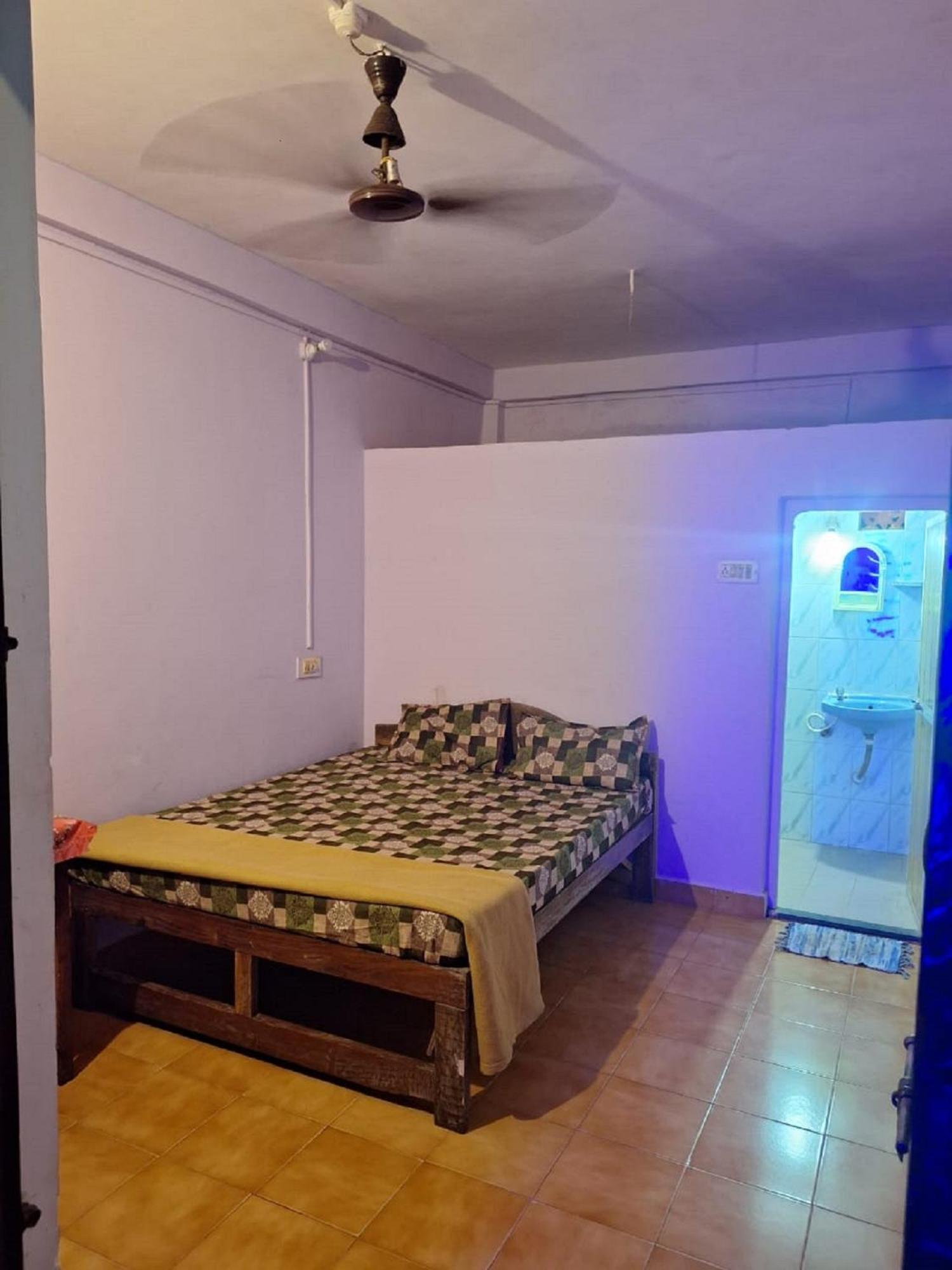 Arambol Beach Laxmi Guest House Exterior foto